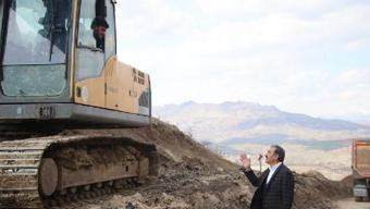 Hani'de yeni bağlantı yolları çalışmalarına başlandı