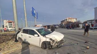 Aksaray’da TIR ile otomobil çarpıştı: 5 yaralı