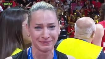 Gizem Örge'nin sözleri herkesi ağlattı