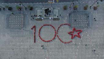 100'üncü yıl koreografili okuma etkinliği