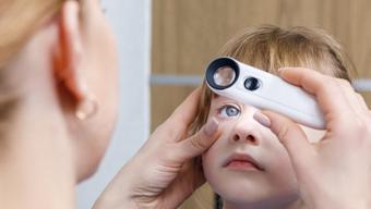 Uzmanından uyarı: Görme bozukluğu 12 yaşına kadar mutlaka tedavi edilmeli