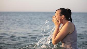 Uzmanı gebelerin tatilde dikkat etmesi gerekenleri açıkladı