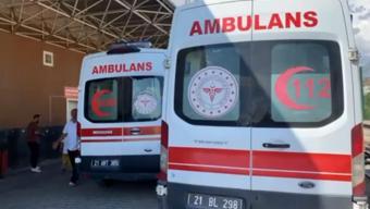 Cezaevinden izinli çıkan babasını öldürdü; annesiyle birlikte tutuklandı