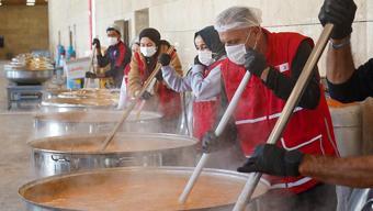 Fitre kimlere verilir, 2025 Fitre ne kadar? Ramazan sofranızı Kızılay’la paylaşın