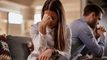 Çoğu ilişkinin bitme sebebi! Bu krizleri atlatamayan ilişkiler için ayrılık çanları çalıyor!