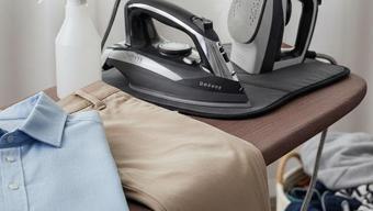 Ütü yaparken kıyafeti yakmamak için altına bunu koyun! Bir daha kıyafetleriniz yanmayacak