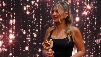 Beste Sırapınar’a 'Yılın En İyi Kadın Gazetecisi' ödülü