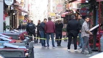 Taksim'de otel sahibi ile kafeterya sahibi arasında silahlı kavga!