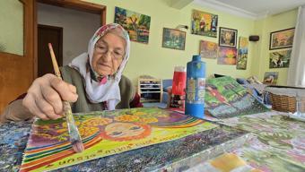 70'inde resimle tanışan Makbule teyze, 89 yaşında üretmeye devam ediyor
