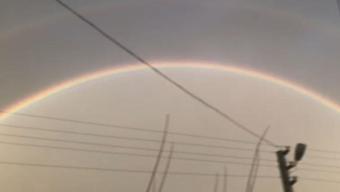 Çiftçinin tebessüm ettiren çifte gökkuşağı anı viral oldu: 'Anlatmaya gerek yok!'