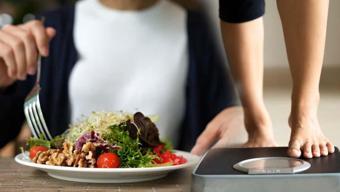 Kilo vermenin önündeki en büyük engel! Çaresi o besinlerde saklıymış...