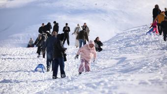 Zigana’da horonlu-halaylı kar sevinci / Ek fotoğraflar