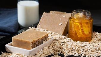 3 malzemeyi karıştırmak yetiyor! Egzama ve mantarı dindiren sabun tarifi