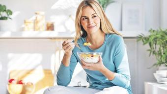 Her gün yiyoruz, fark etmeden yağ depoluyoruz! İşte suçlu besinlerin listesi