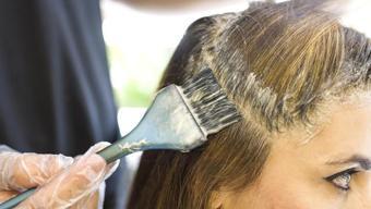 Kuaförlere servet ödemeye son! Evde 10 dakikada saç cilası nasıl yapılır?