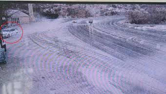 Otomobilin lokantaya girdiği kaza kamerada