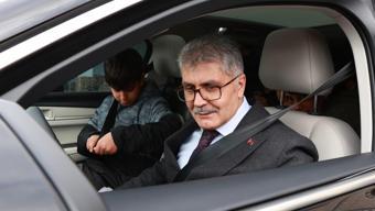 Bingöl Valisi Çelik, Togg makam aracıyla çocukları gezdirdi