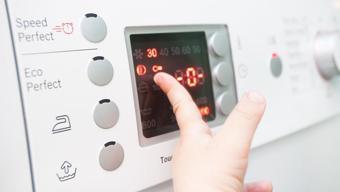 Çamaşır makinesindeki o tuş resmen bakteri yuvası! Kısa program alışkanlığı olanları bekleyen büyük risk