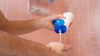 Kullananlar hemen kontrol etsin! Ünlü markanın şampuan ve kremi yasaklandı: İşte o tehlikeli maddeler