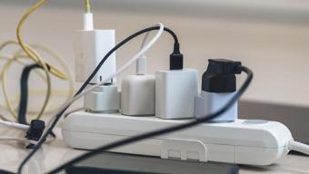 Elektrik uzmanlarından korkutan uyarı: Bu cihazı asla uzatma kablosuna takmayın!