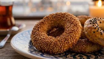 Ramazan'ın göz bebeği Kadir Gecesi'ne özel evde kıyır kıyır kandil simidi tarifi! Lezzetine inanamayacaksınız