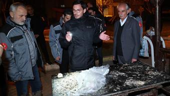 Başkan Yazıcıoğlu Devegörmez Mahallesi’nde  gece mesaisi