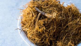 Geleneksel tıbbın şifa ambarı! Bronşları rahatlatıyor, soğuk algınlığı semptomlarını hafifletiyor