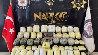 Van’da kamyonda 74 kilo uyuşturucu ele geçirildi: 2 gözaltı
