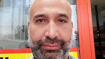 Emekli polis bahçede çalışırken devrilen traktörünün altında kalıp öldü