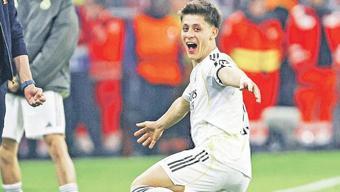 Neuer’i ağlara astı