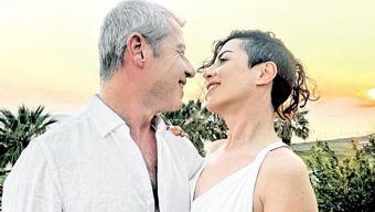 Evliliklerinin 6. yılını kutladılar! 'Hala ilk günkü gibi'