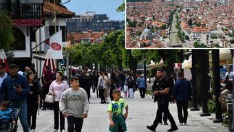 Uçaktan indiğiniz anda herkes Türkçe konuşuyor! Avrupa’nın ortasında bir Anadolu kasabası