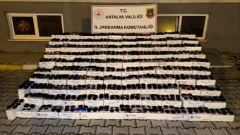 Alanya'da 10 bin kaçak güneş gözlüğü ele geçirildi
