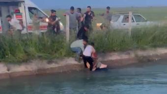 Şanlıurfa’da kanala devrilen otomobildekilere yardım için suya giren Suriyeli, öldü