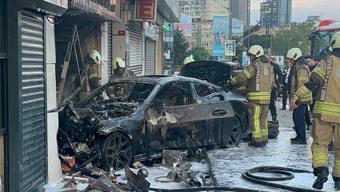 Şişli’de feci olay! Lüks araç dükkana girdi: Yaralılar var