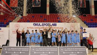 Niğde'de Okul Sporları Gençler Futsal Türkiye Şampiyonası tamamlandı