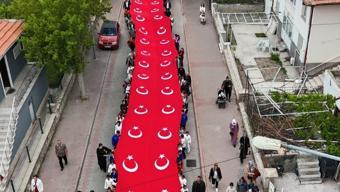 Nevşehir’de 135 metrelik Türk bayrağı ile 19 Mayıs yürüyüşü