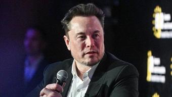 Elon Musk dünyanın ilk trilyoneri oldu! SpaceX hisseleri Nasdaq'ta işlem görmeye başladı