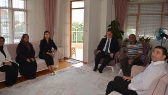 Kaymakamdan şehit kabirleri ve ailelerine ziyaret