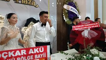 Damada düğünde altın yerine araç lastiği hediye etti