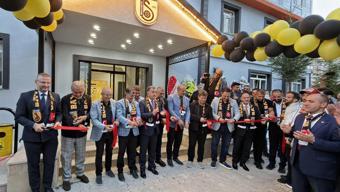 Bayburt'ta Kurban Yazoğlu Spor Tesisleri hizmete açıldı