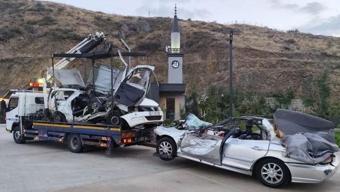 Ankara'da feci kaza... Takla atan otomobil, karşı yönden gelen otomobille çarpıştı: 2 ölü, 2 yaralı