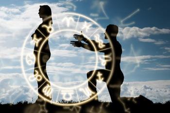 Geçmiş kapınızı çalmak üzere! Eğer bu 3 burçtansanız eski biri hayatınıza geri dönüyor