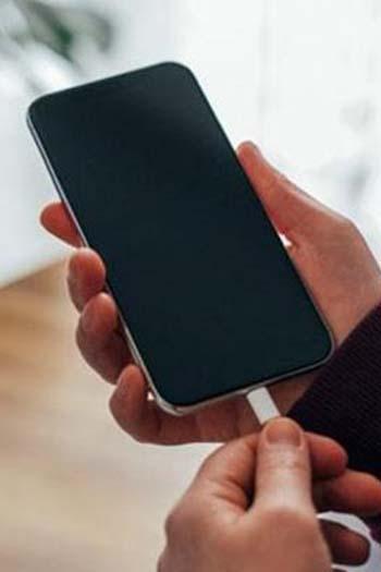 Telefonu şarj ederken bu hataya düşmeyin!