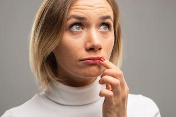 Uçukları anında gideriyor! Doğal uçuk kremi