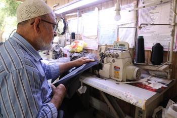 Konya'nın elbise doktoru yarım asırdır mesleğinin başında
