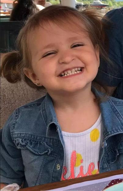 5 yaşındaki Zeynepin kahreden ölümü Acılı anne: Çocuğuma oyuncak yerine mezar taşı beğeniyorum