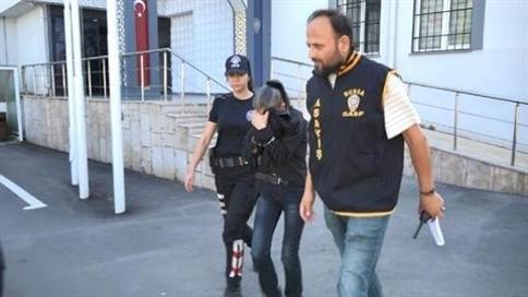 Vicdansız teyze, kararı duyunca ağladı Yeğenini çöp evde esir almıştı, işte cezası