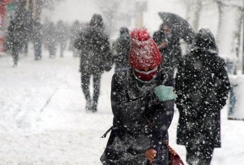 Meteoroloji İstanbulu harita ile uyardı Sıcaklıklar 8 derece birden düşüyor, 3 gün kar yağışı var