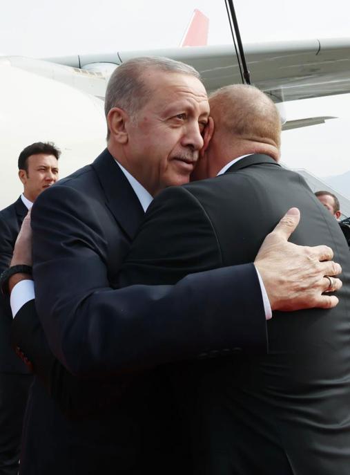 Cumhurbaşkanı Erdoğan ve Aliyev, Zengilan Uluslararası Havalimanının açılışını yaptı